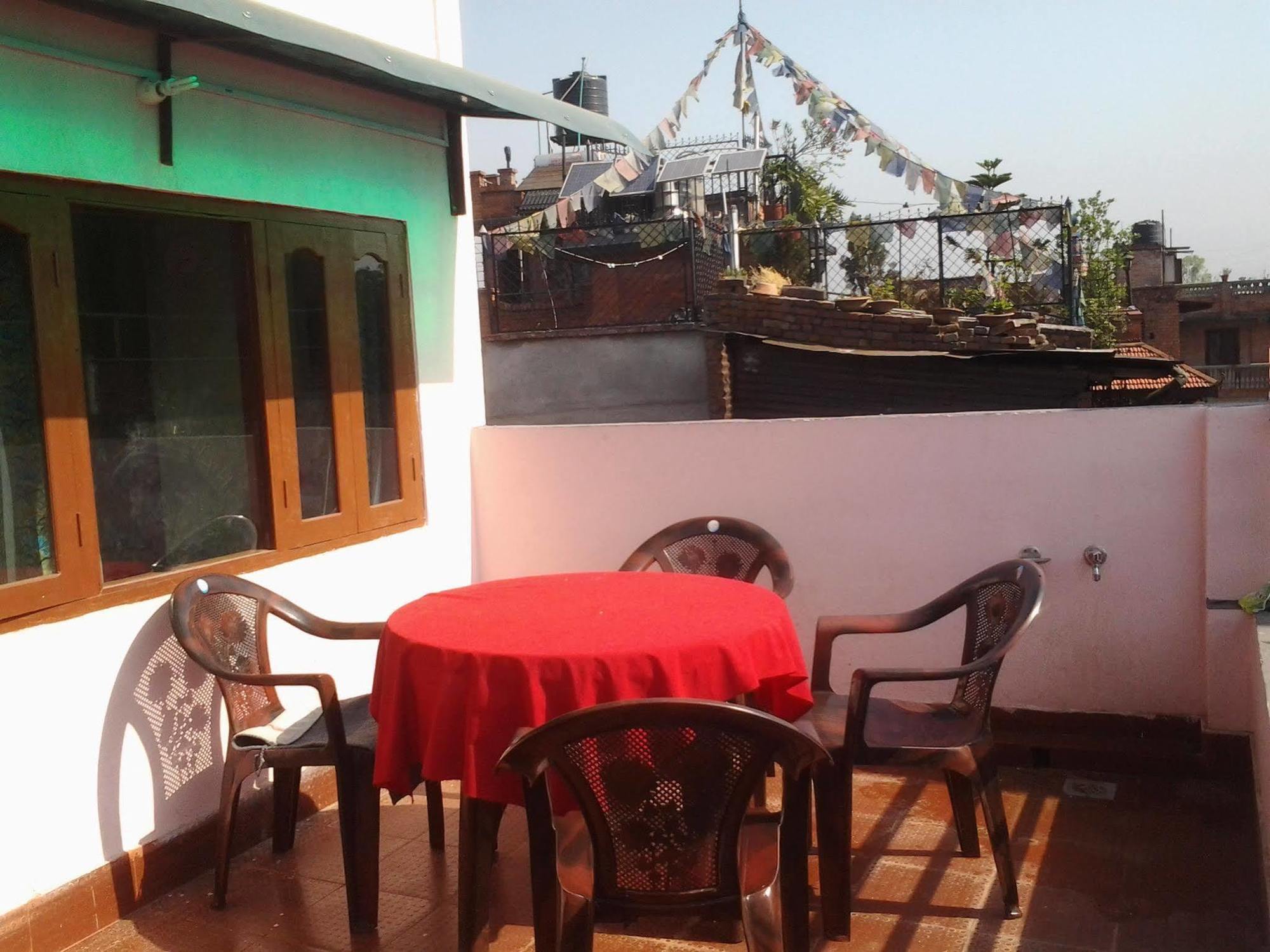Ajima Guest House Bhaktapur Ngoại thất bức ảnh